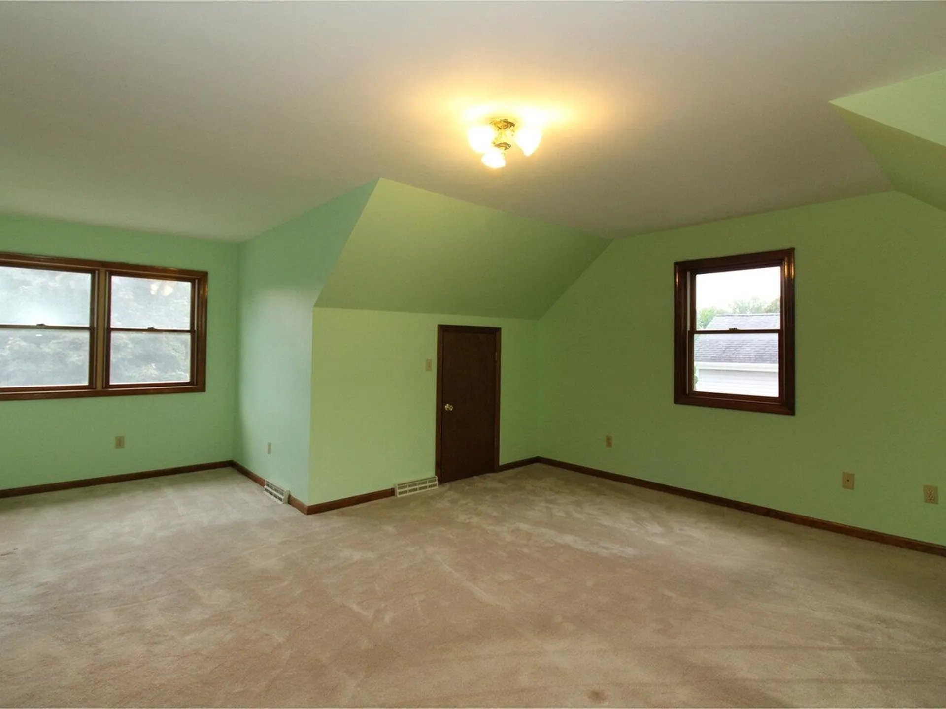 41 Dufresne Drive Winooski VT 05404