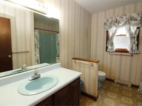 41 Dufresne Drive Winooski VT 05404