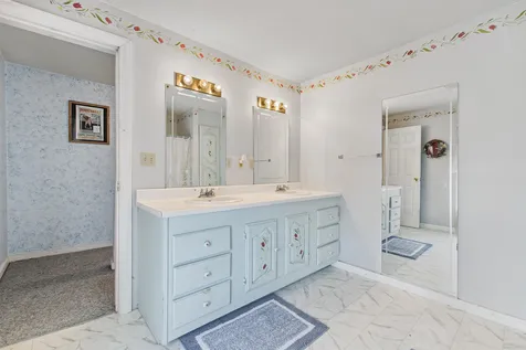 17 Ethan Allen Drive Canaan VT 05903