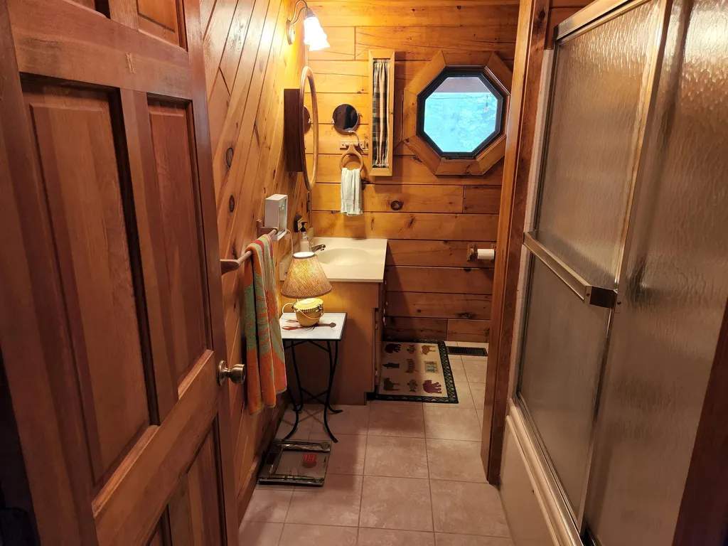 126 Glen Road Gorham NH 03581