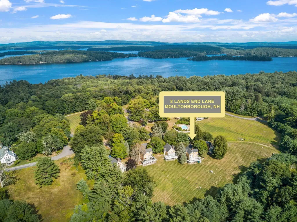 8 Lands End Lane Moultonborough NH 03254