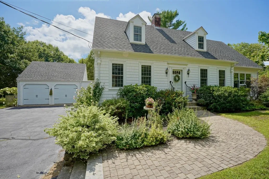 367 Winnacunnet Road Hampton NH 03842