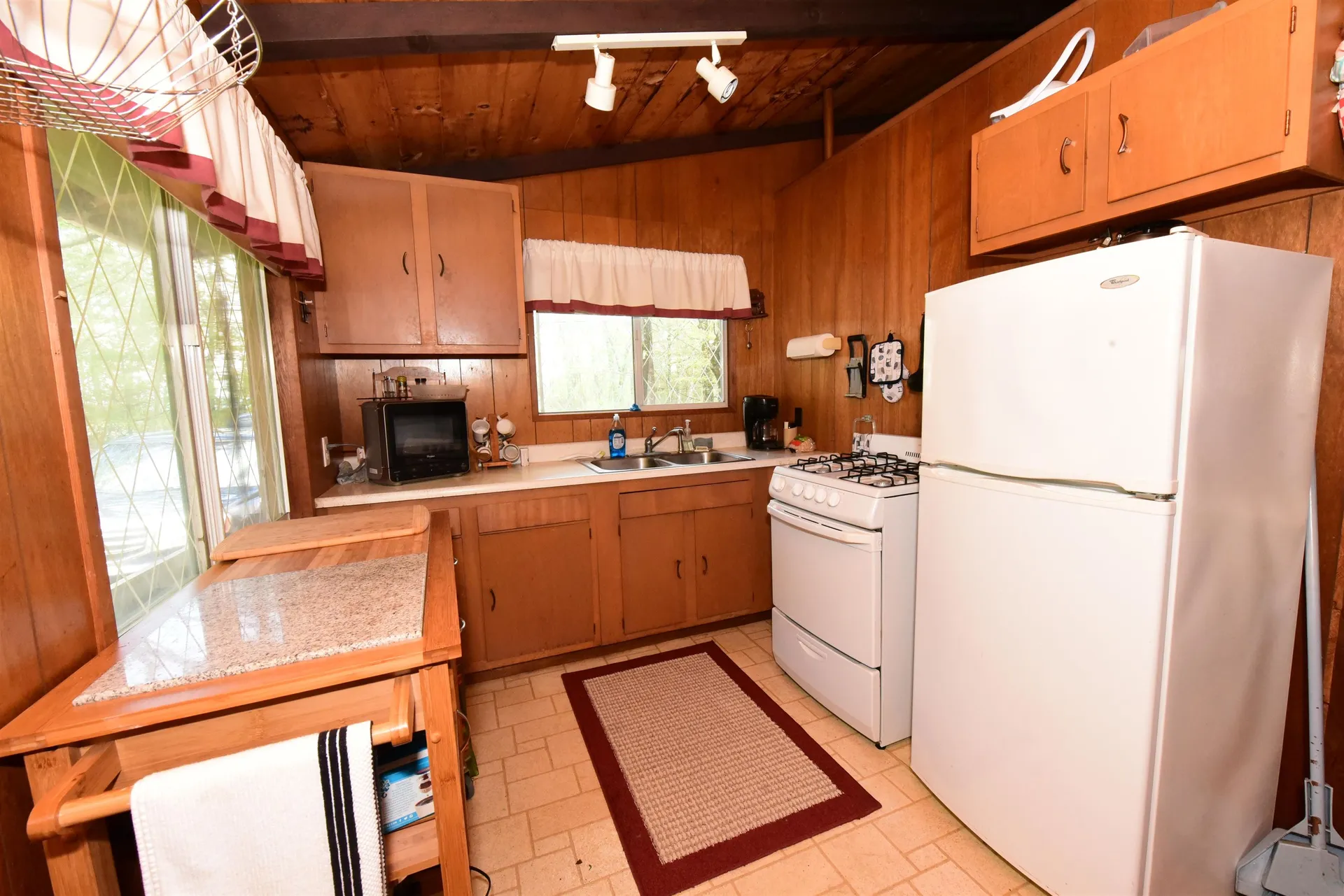 46 Oak Ridge Road Madison NH 03849