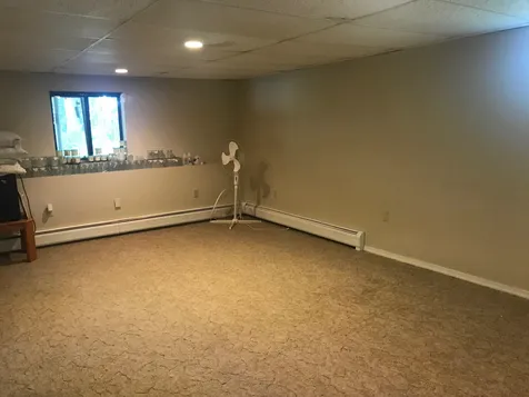 17 Cimmarron Drive Nashua NH 03062