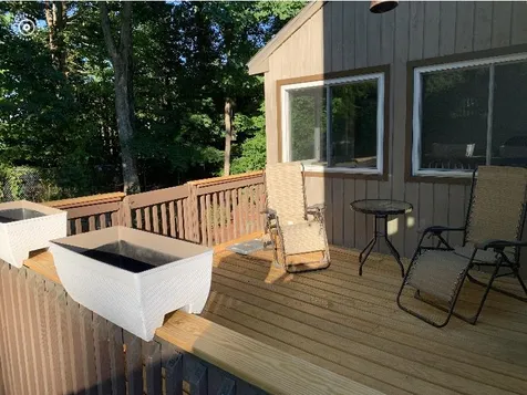 17 Cimmarron Drive Nashua NH 03062