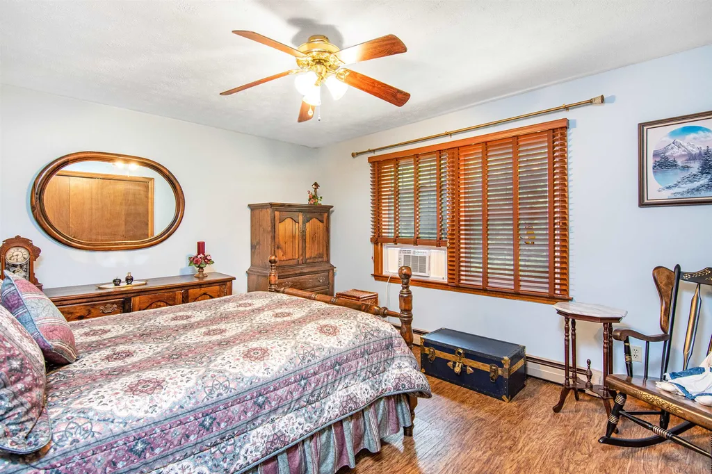 53 Kim Lane Milton VT 05468