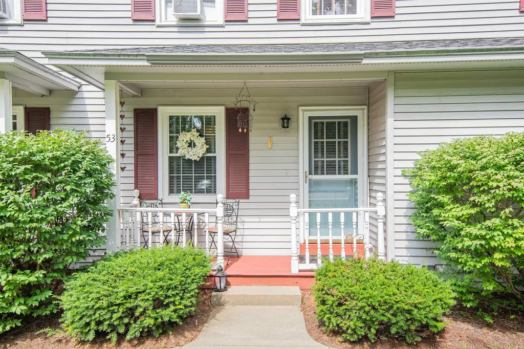 53 Kim Lane Milton VT 05468