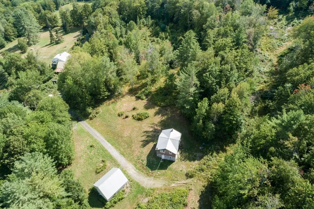 591 Macintosh Hill Road Bethel VT 05032