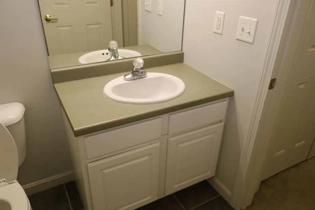 46a Barrister Drive Hartford VT 05001