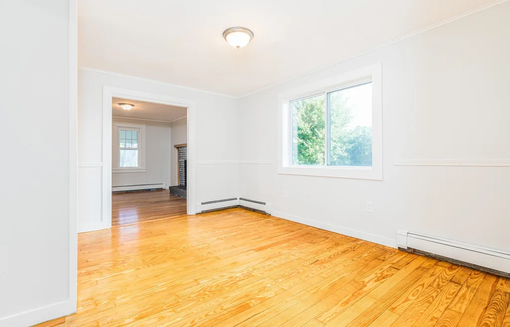 90 Maple Street Rochester NH 03867