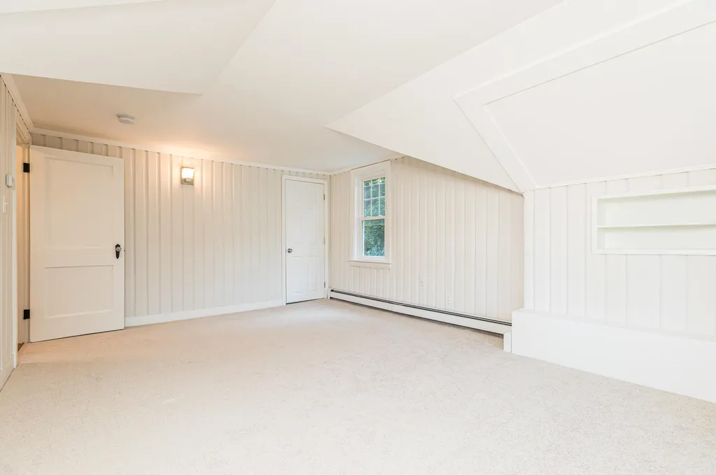 90 Maple Street Rochester NH 03867