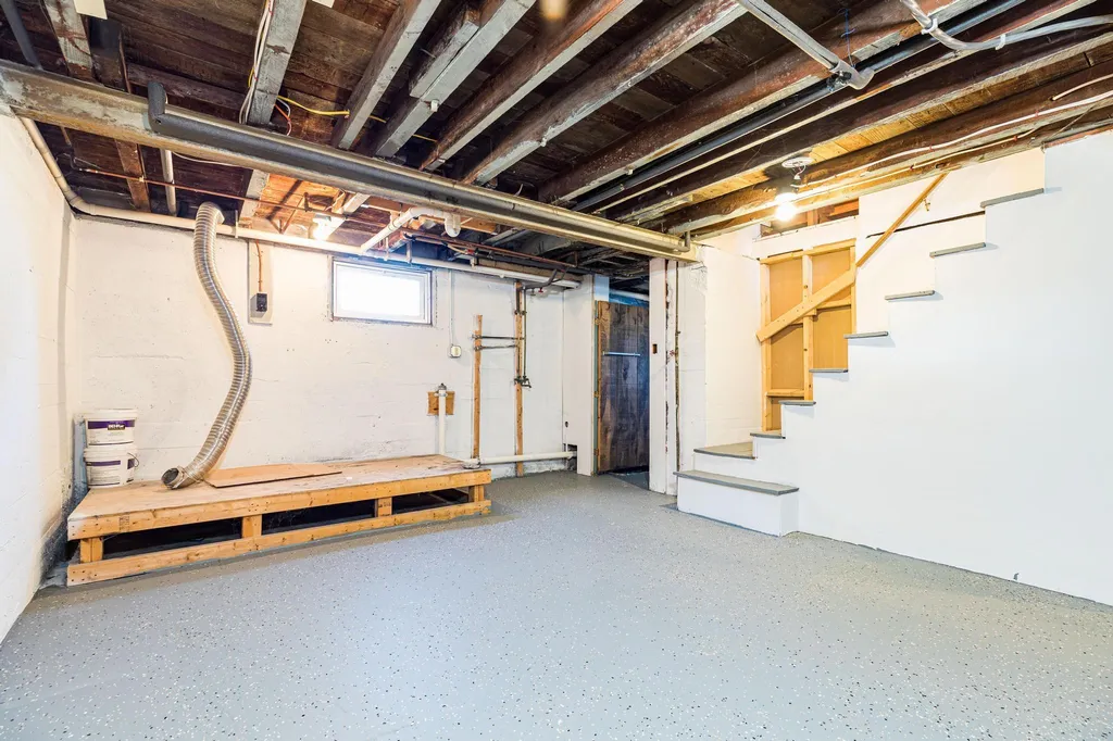 90 Maple Street Rochester NH 03867