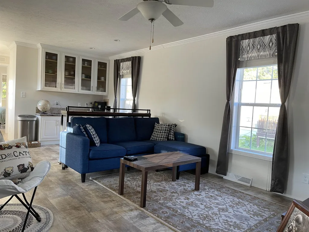 40 Colby Road Newmarket NH 03857