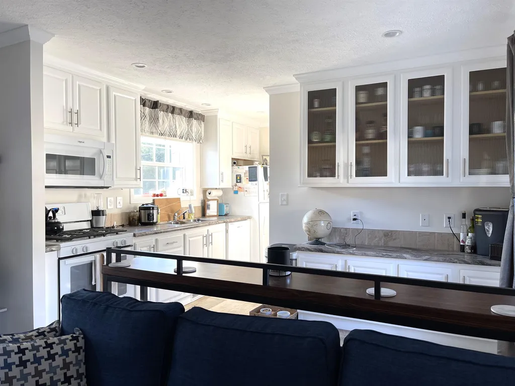 40 Colby Road Newmarket NH 03857