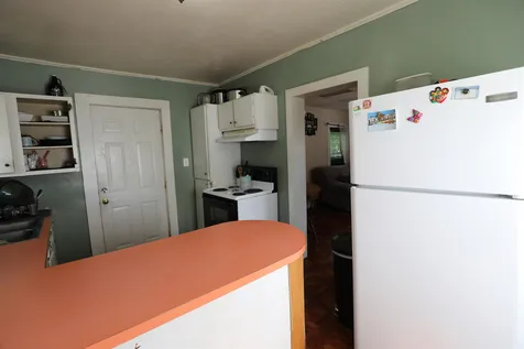 11 Clinton Street Milford NH 03055