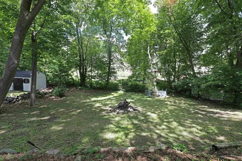11 Clinton Street Milford NH 03055