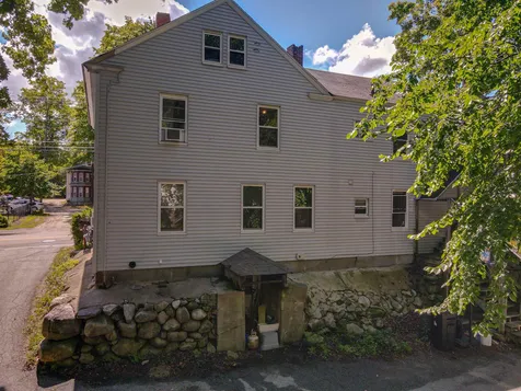 11 Clinton Street Milford NH 03055