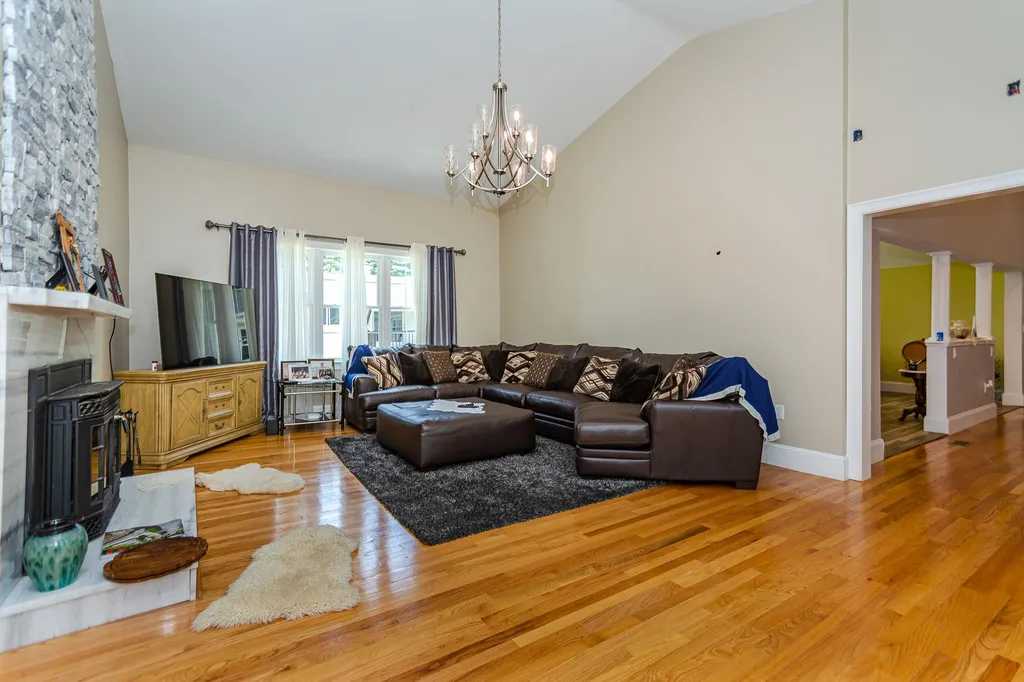 188 Windham Road Pelham NH 03076