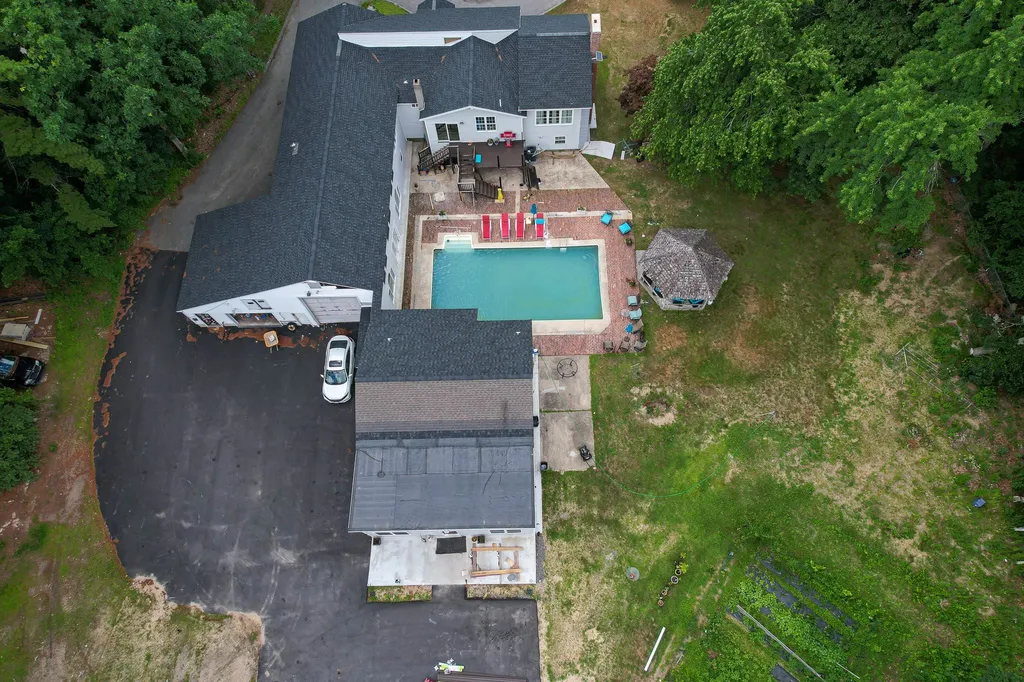 188 Windham Road Pelham NH 03076