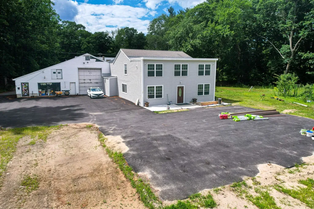 188 Windham Road Pelham NH 03076