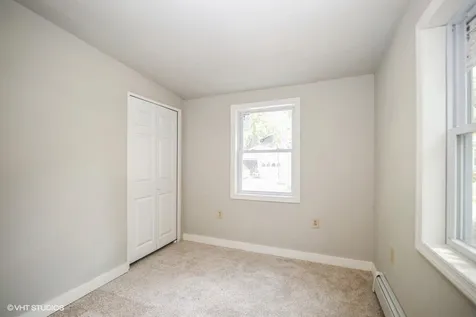 68 North Cove Road Burlington VT 05408