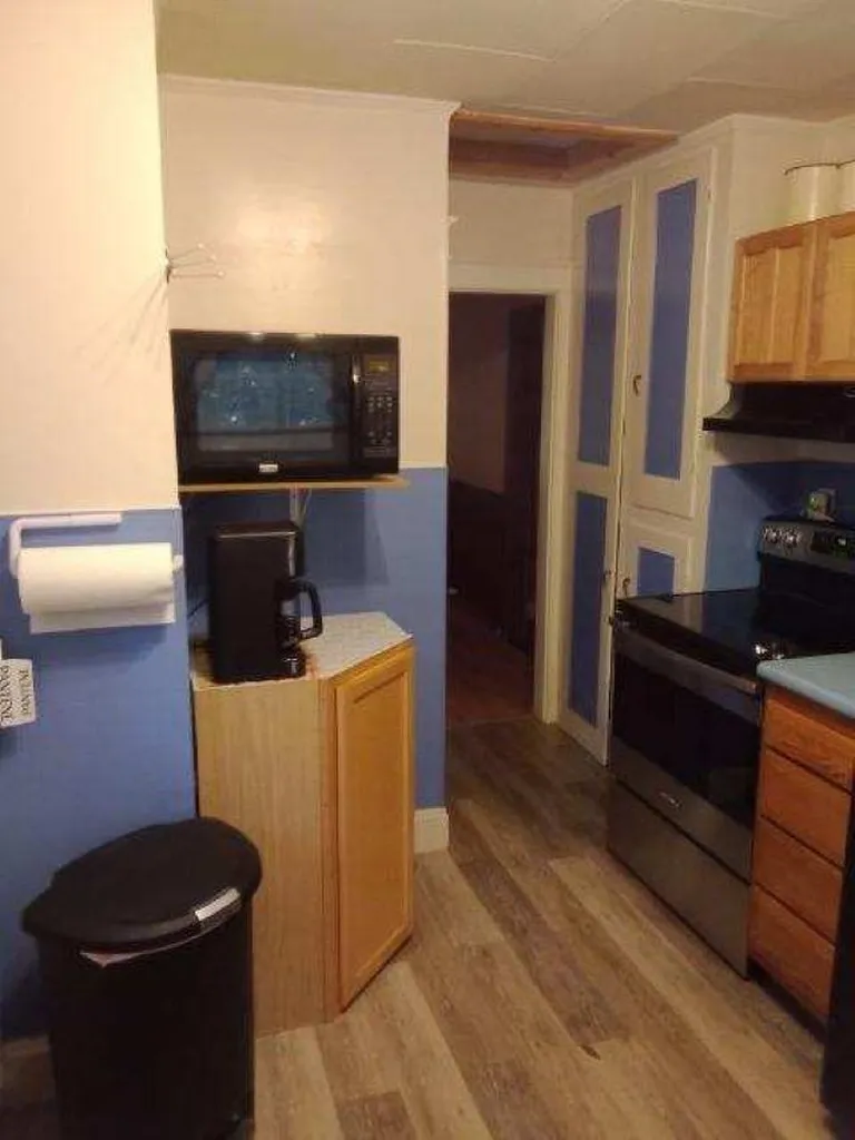 10 Charles Street Claremont NH 03743