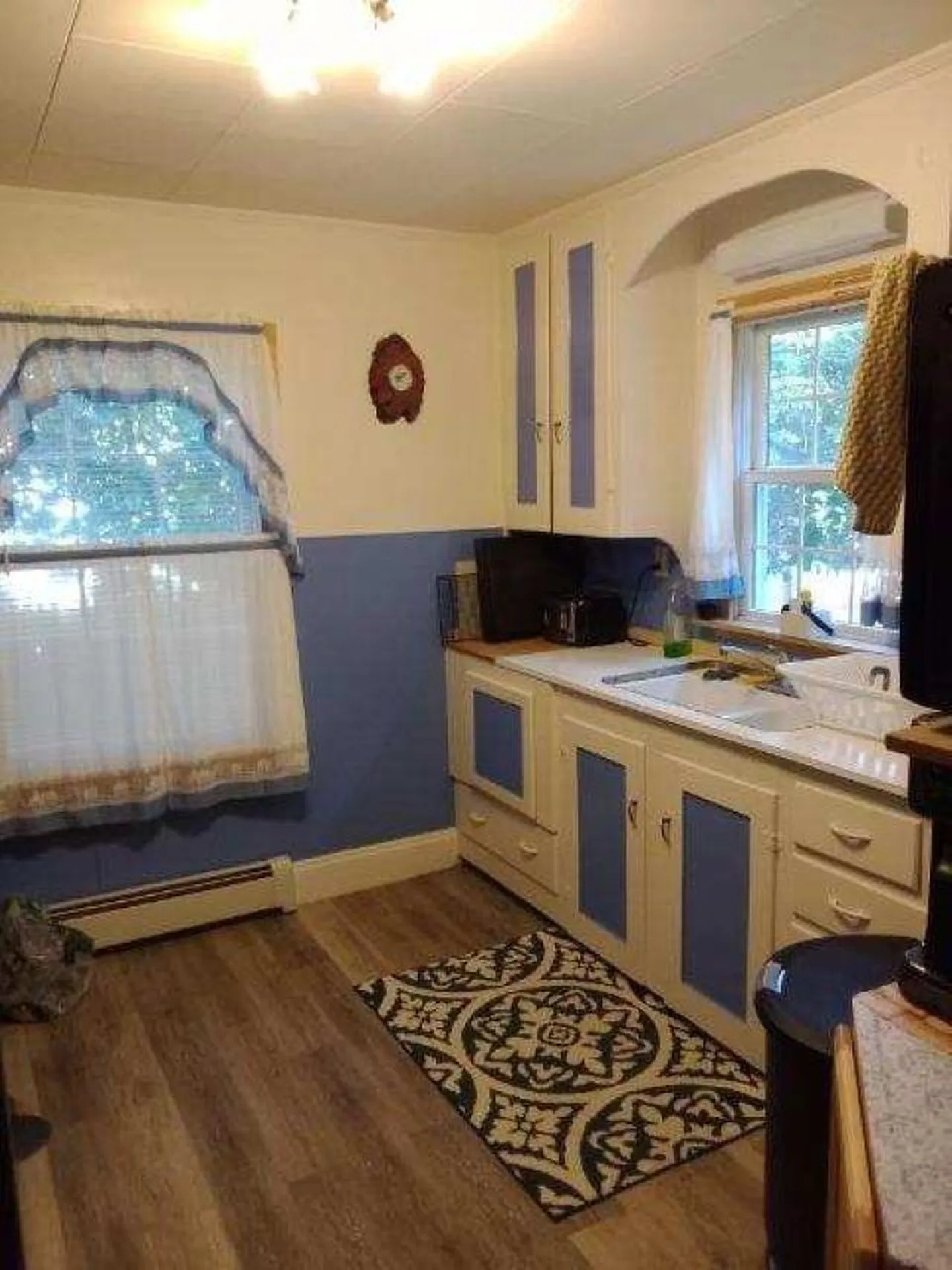 10 Charles Street Claremont NH 03743