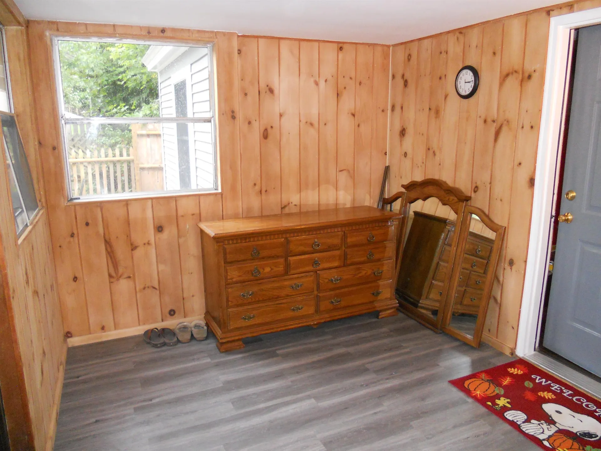 10 Charles Street Claremont NH 03743