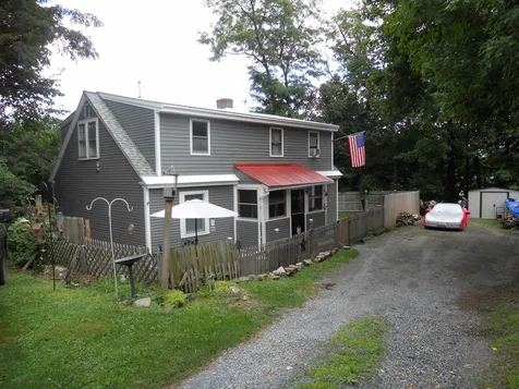 10 Charles Street Claremont NH 03743