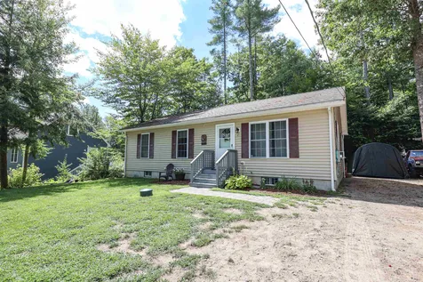 48 Ellen Brook Road Hillsborough NH 03244