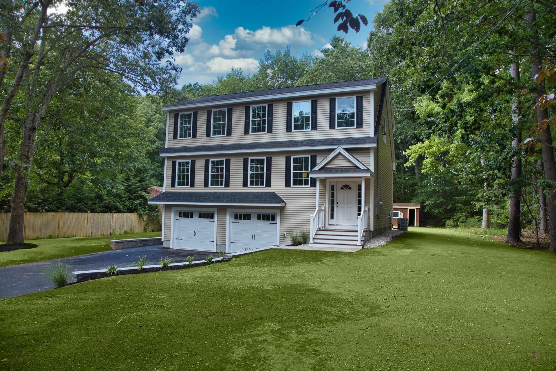 21 West Shore Park Road Kingston NH 03848