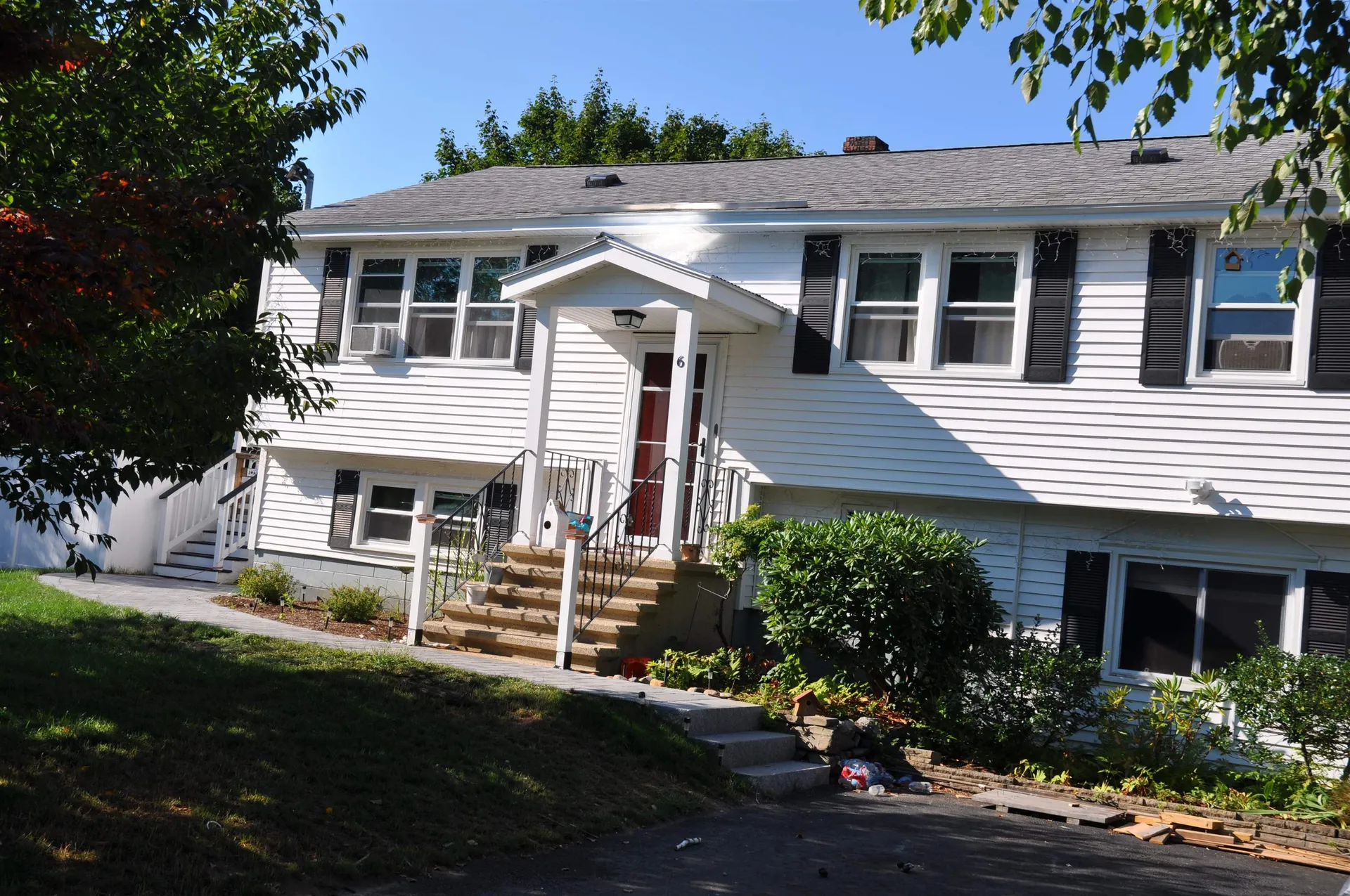 6 Magnolia Avenue Salem NH 03079