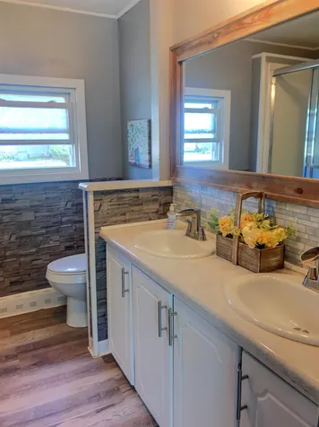 15 Longwood Lane Merrimack NH 03054