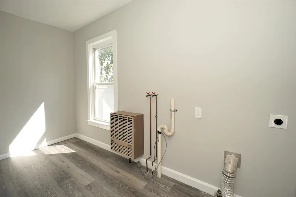 130 Pine Street Nashua NH 03060