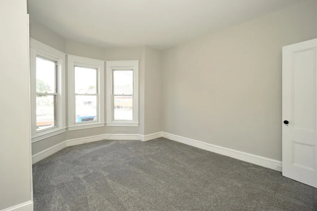 130 Pine Street Nashua NH 03060