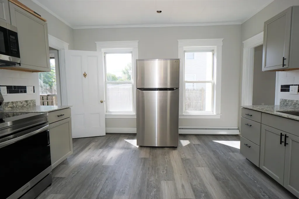 130 Pine Street Nashua NH 03060