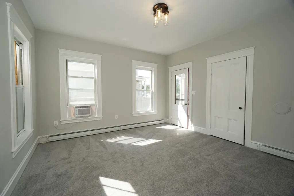 130 Pine Street Nashua NH 03060