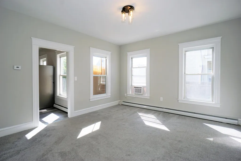 130 Pine Street Nashua NH 03060