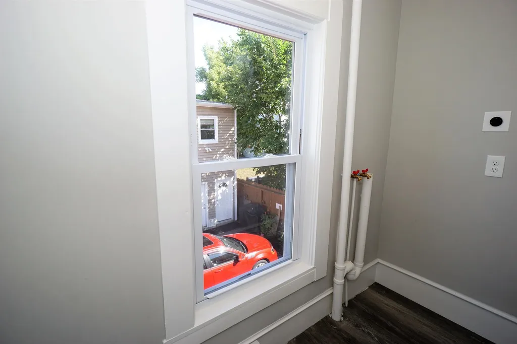 130 Pine Street Nashua NH 03060