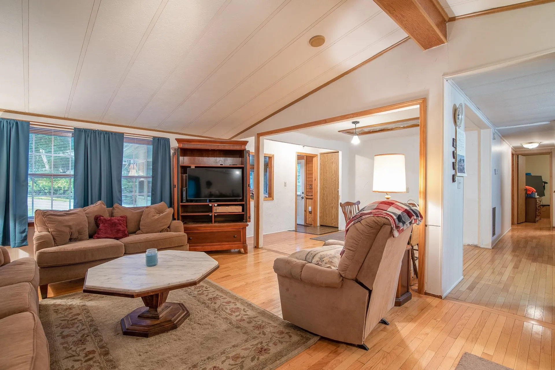 8 Hub Hollow Road Danville NH 03819