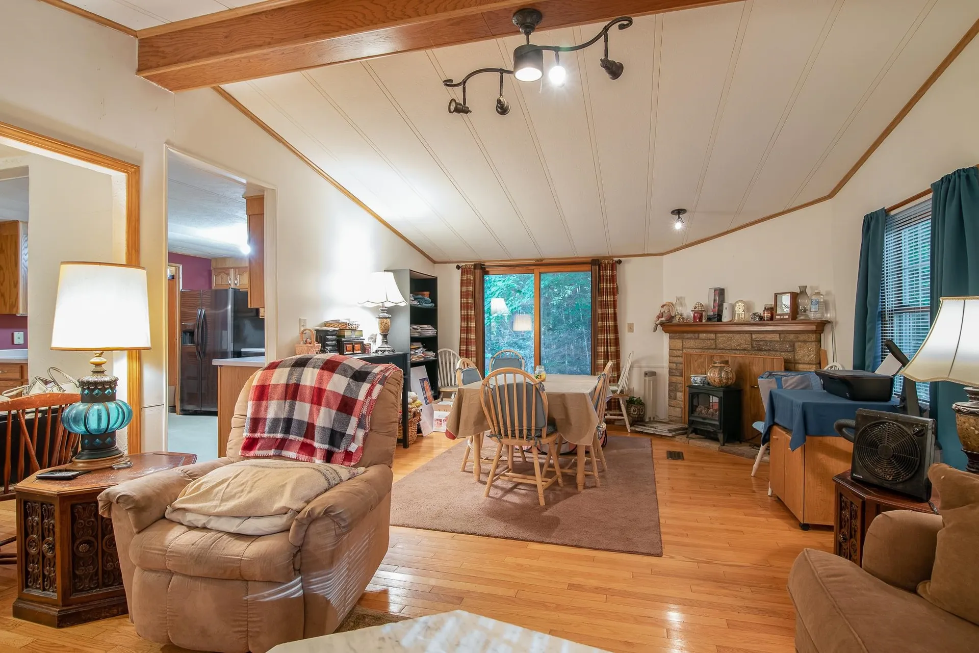 8 Hub Hollow Road Danville NH 03819