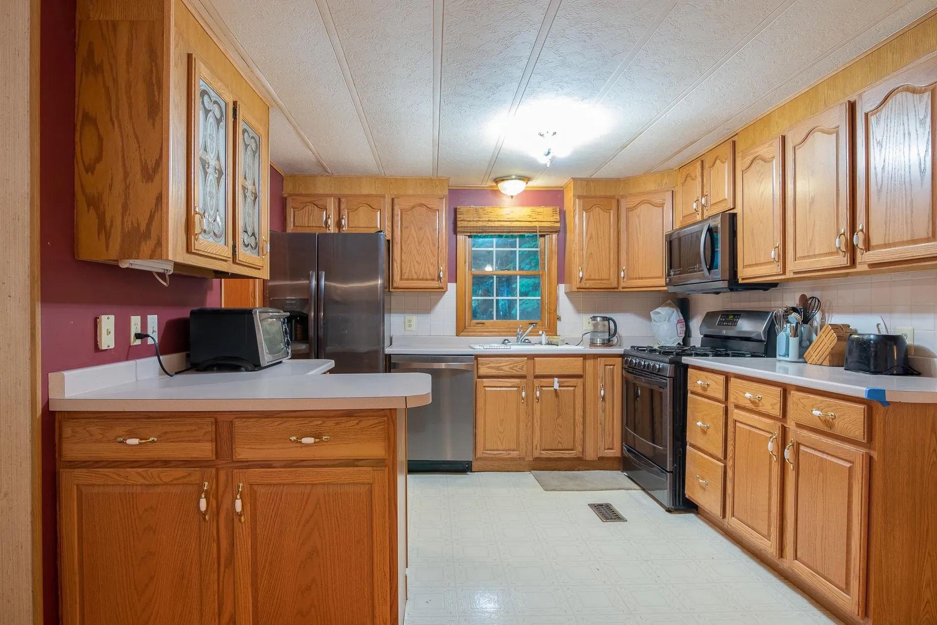 8 Hub Hollow Road Danville NH 03819