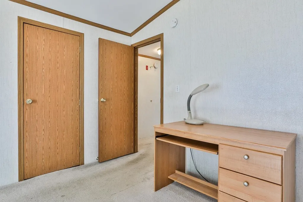 10 Westerdale Drive Nashua NH 03063