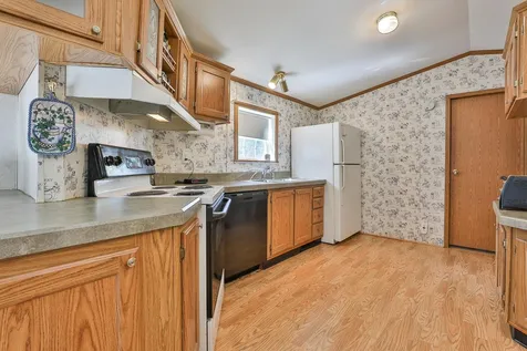 10 Westerdale Drive Nashua NH 03063