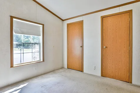 10 Westerdale Drive Nashua NH 03063
