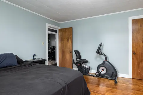 221 Beech Street Manchester NH 03103-5522
