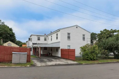 221 Beech Street Manchester NH 03103-5522