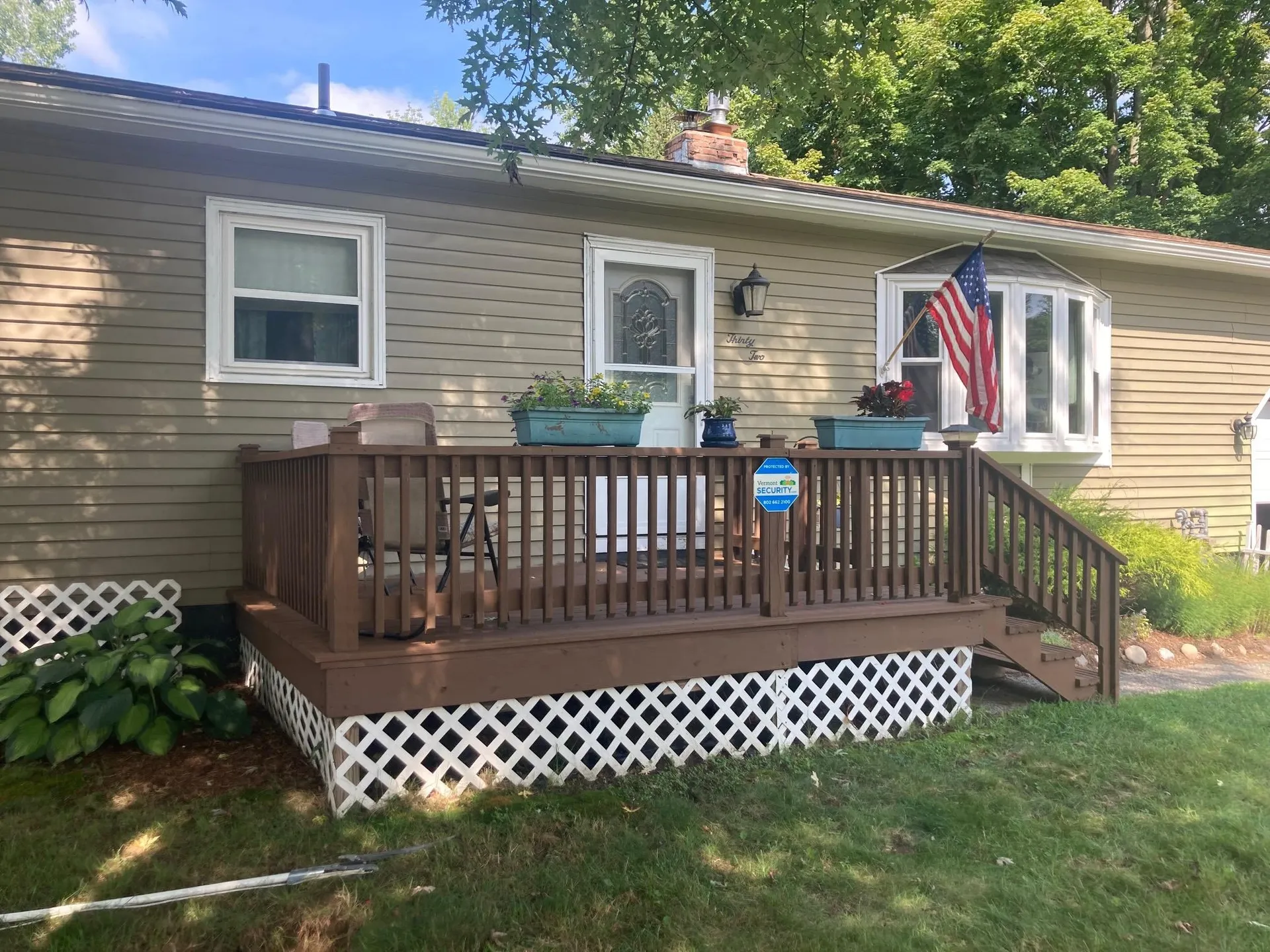 32 Pioneer Street Essex VT 05452