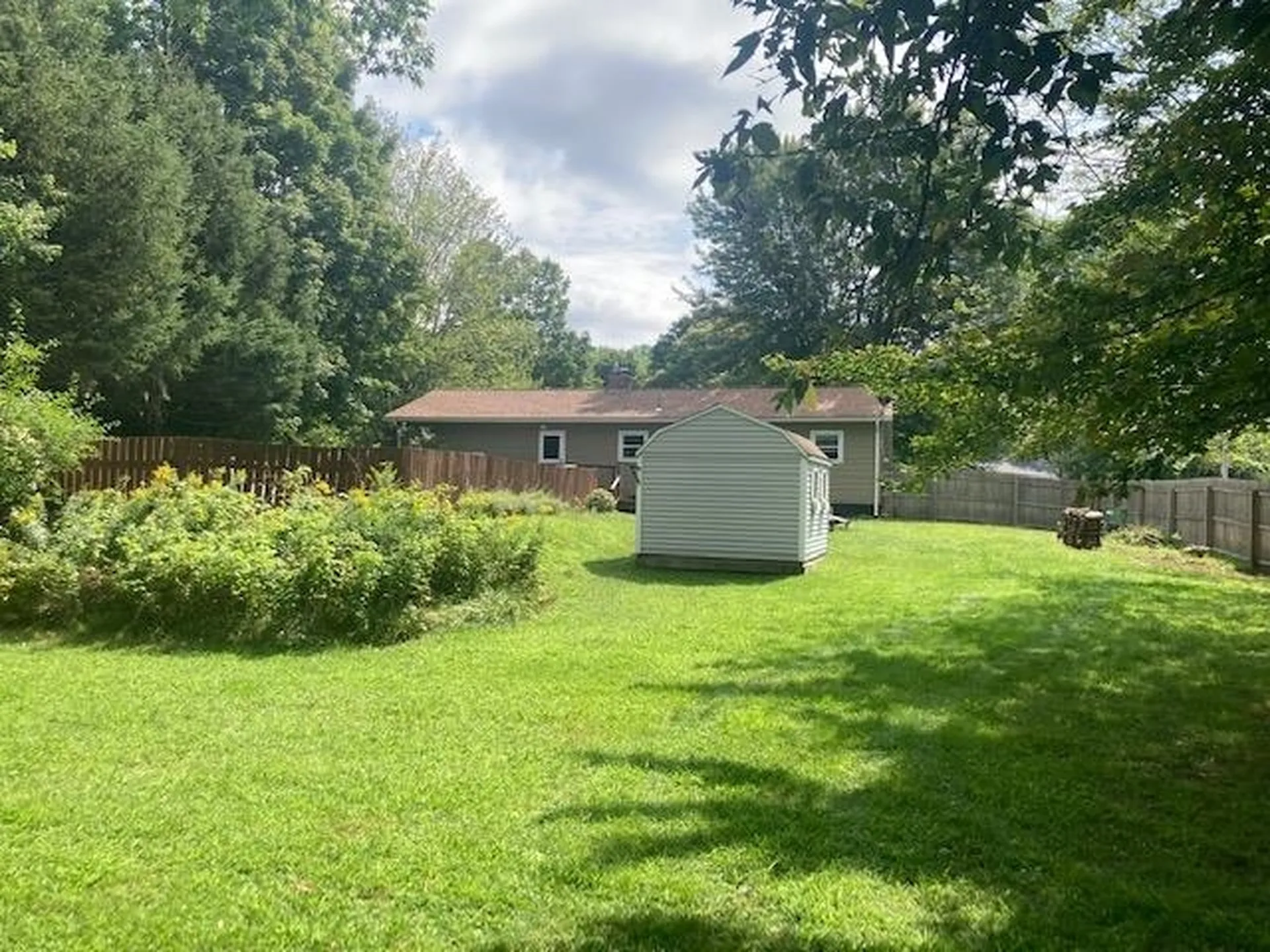 32 Pioneer Street Essex VT 05452