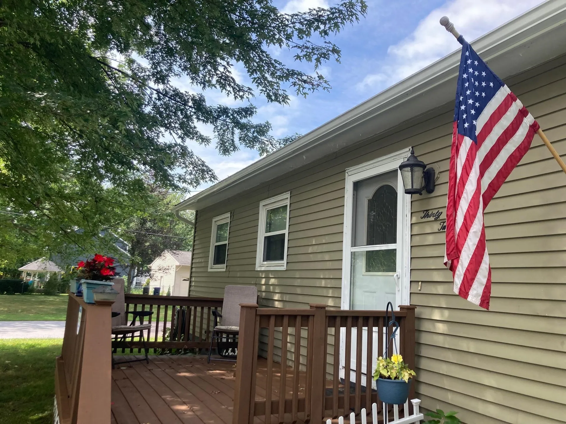 32 Pioneer Street Essex VT 05452